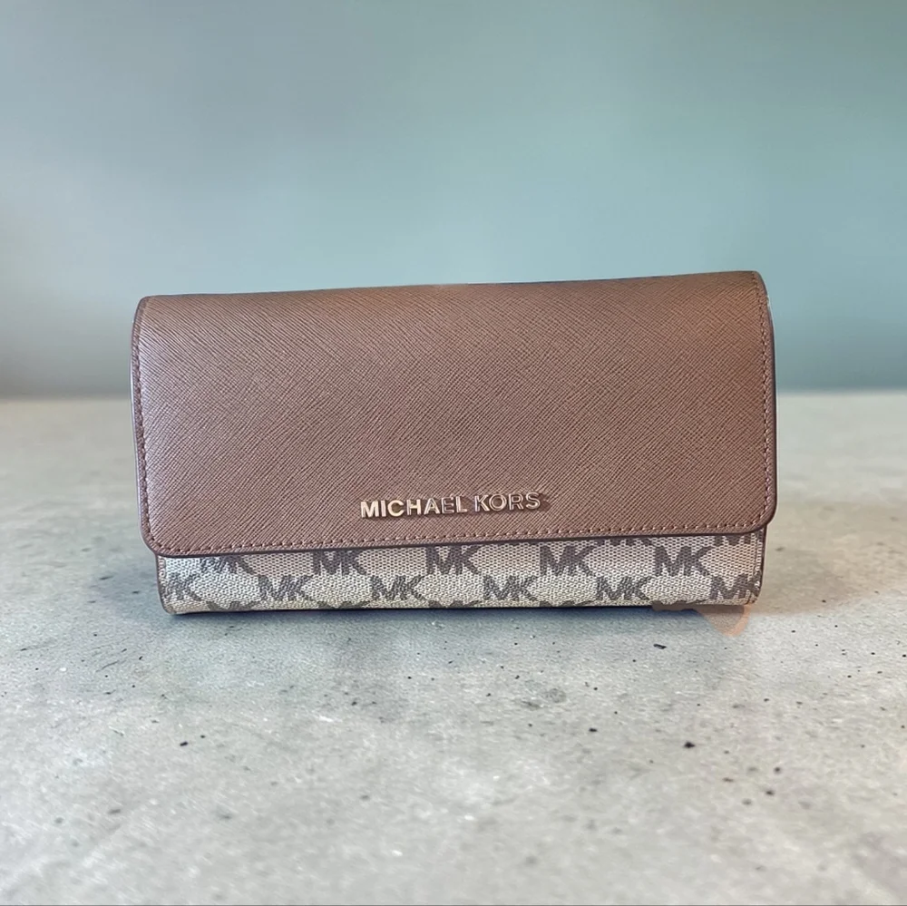 Michael Kors Brown Crossbody Bag - Picture 3 of 11